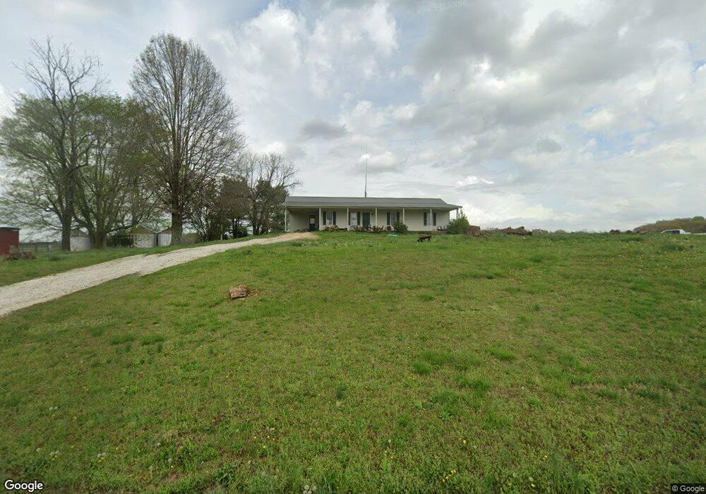 4585 Reynoldsburg Rd, Paris, TN 38242 - photo 1