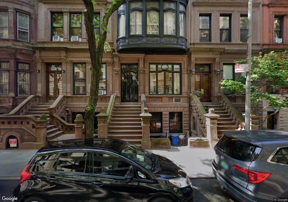 18 W 71st St, New York, NY 10023 - photo 1