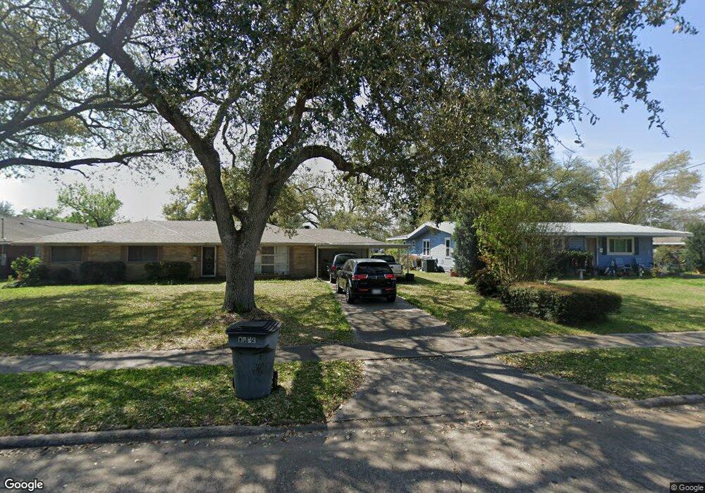 1300 Mitchell St, Lake Charles, LA 70607 - photo 1