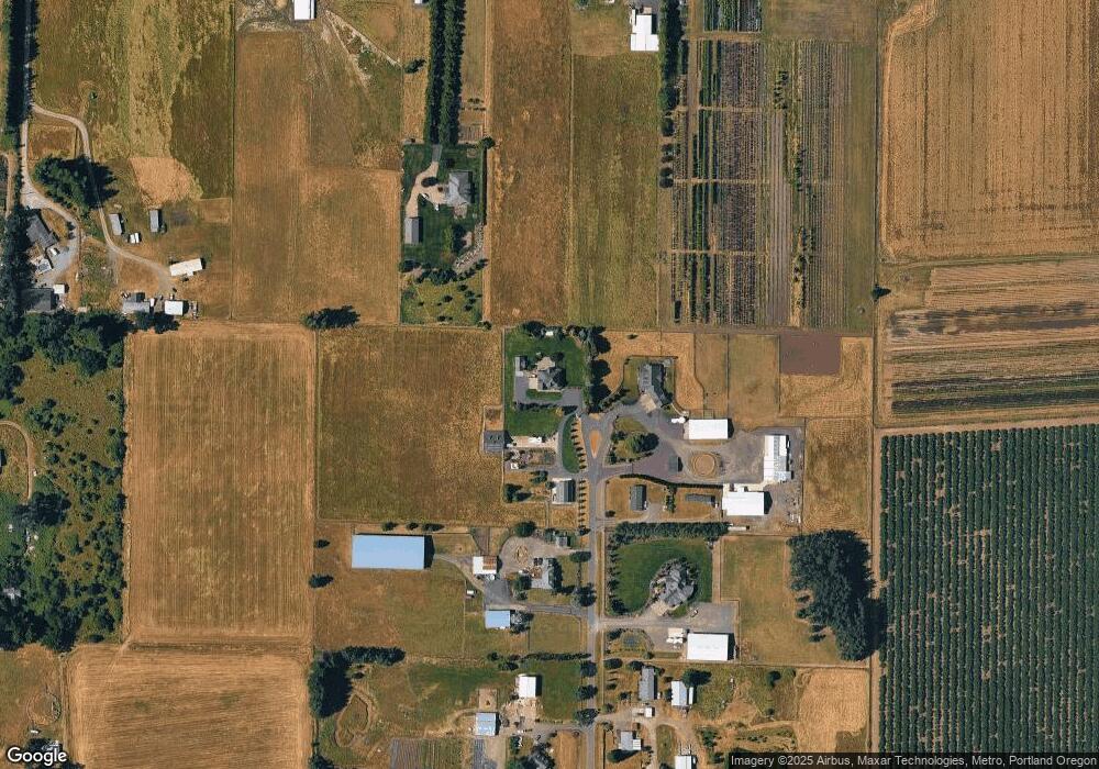 27165 S Primrose Path, Canby, OR 97013 - photo 1