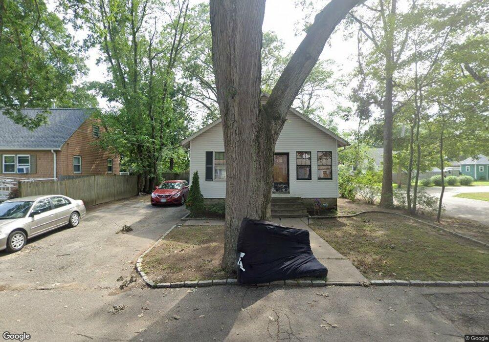 157 Pettaconsett Ave, Warwick, RI 02888 - photo 1