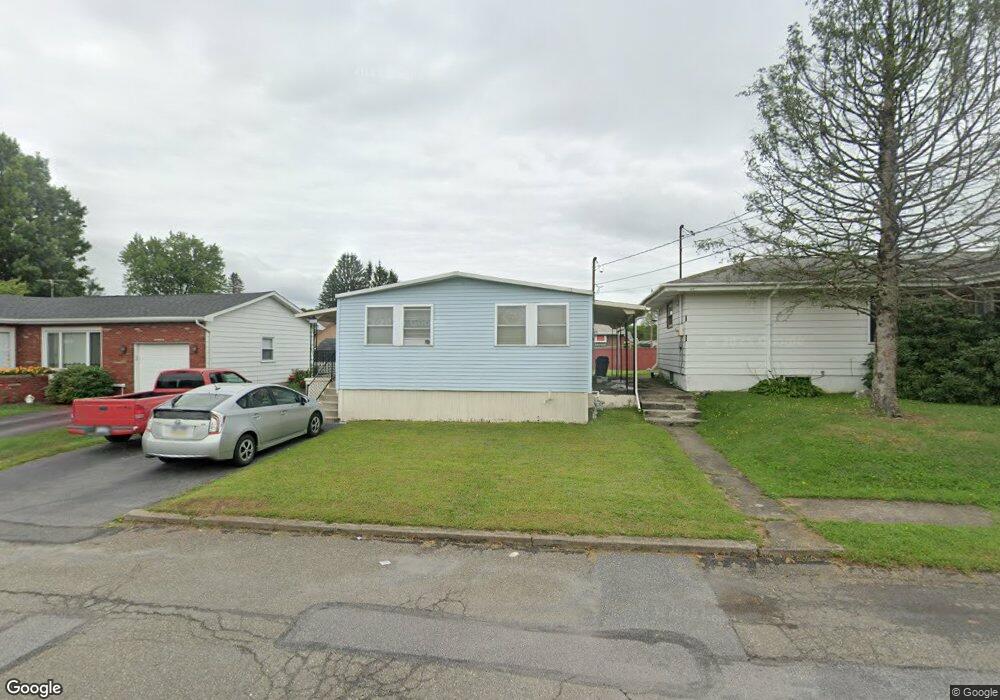 1027 Carson St, Hazle Township, PA 18202 - photo 1