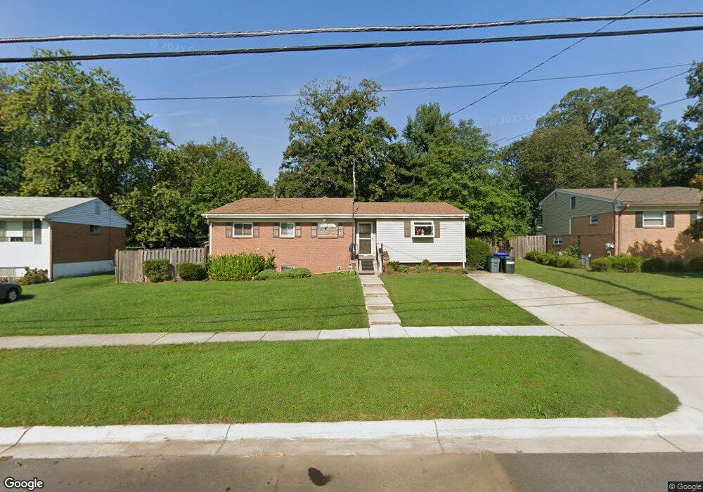 14124 Chadwick Ln, Rockville, MD 20853 - photo 1