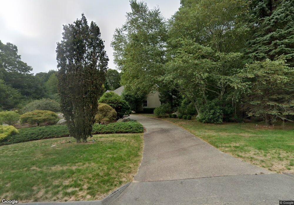 10 Seabury Dr, Westerly, RI 02891 - photo 1