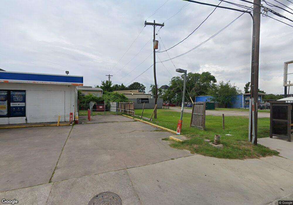 4617 Shepherd Dr, Houston, TX 77018 - photo 1