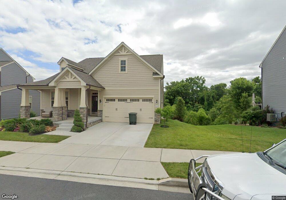 1028 Saxton Dr, Frederick, MD 21702 - photo 1