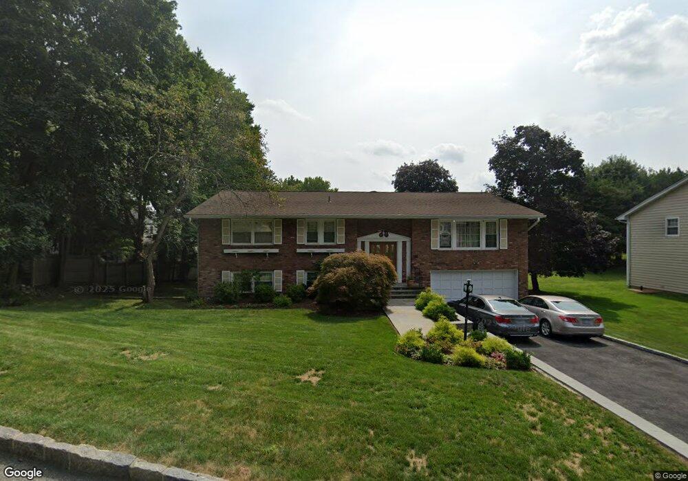 36 Dogwood Ln, Irvington, NY 10533 - photo 1