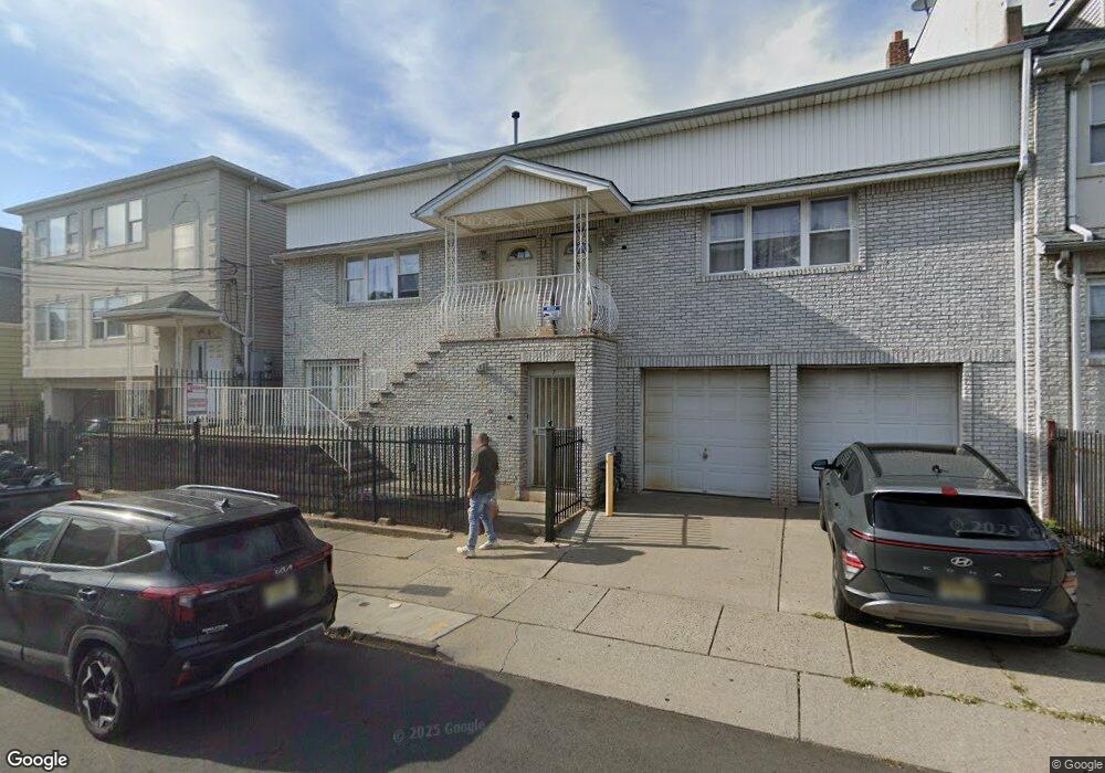 3 Christine St, Elizabeth, NJ 07202 - photo 1