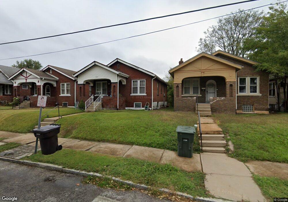 4845 Palm St, Saint Louis, MO 63115 - photo 1