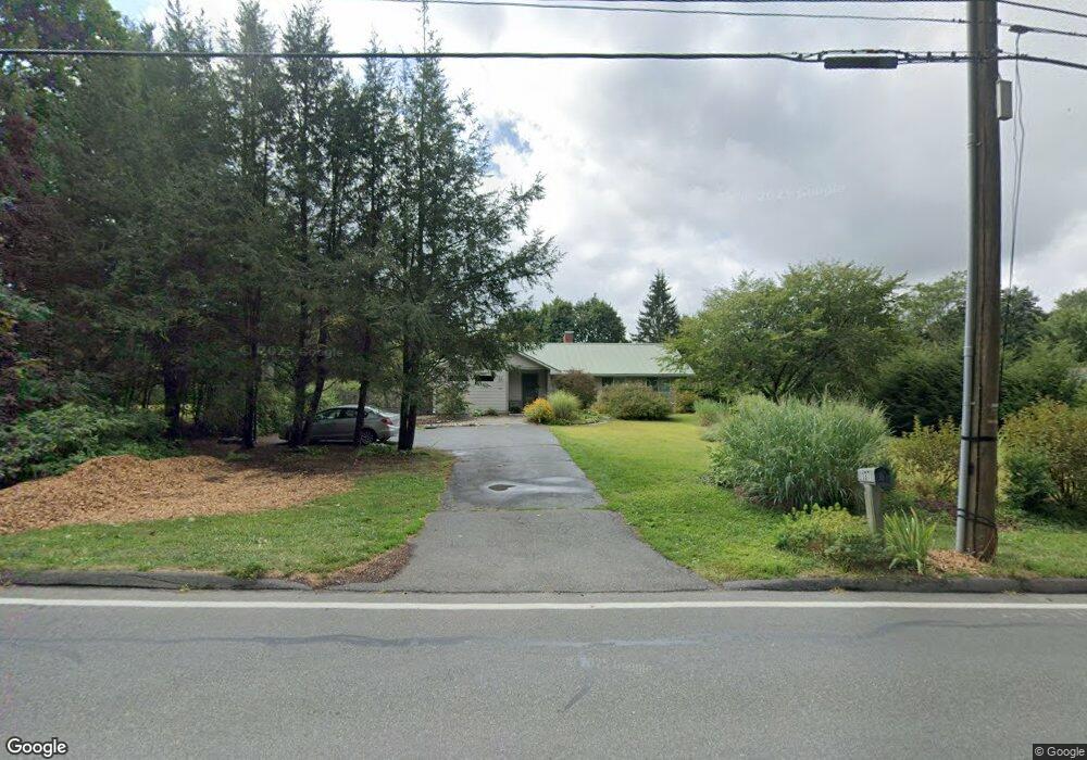 137 Pine St, Amherst, MA 01002 - photo 1