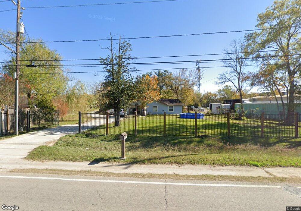 11242 Hirsch Rd, Houston, TX 77016 - photo 1