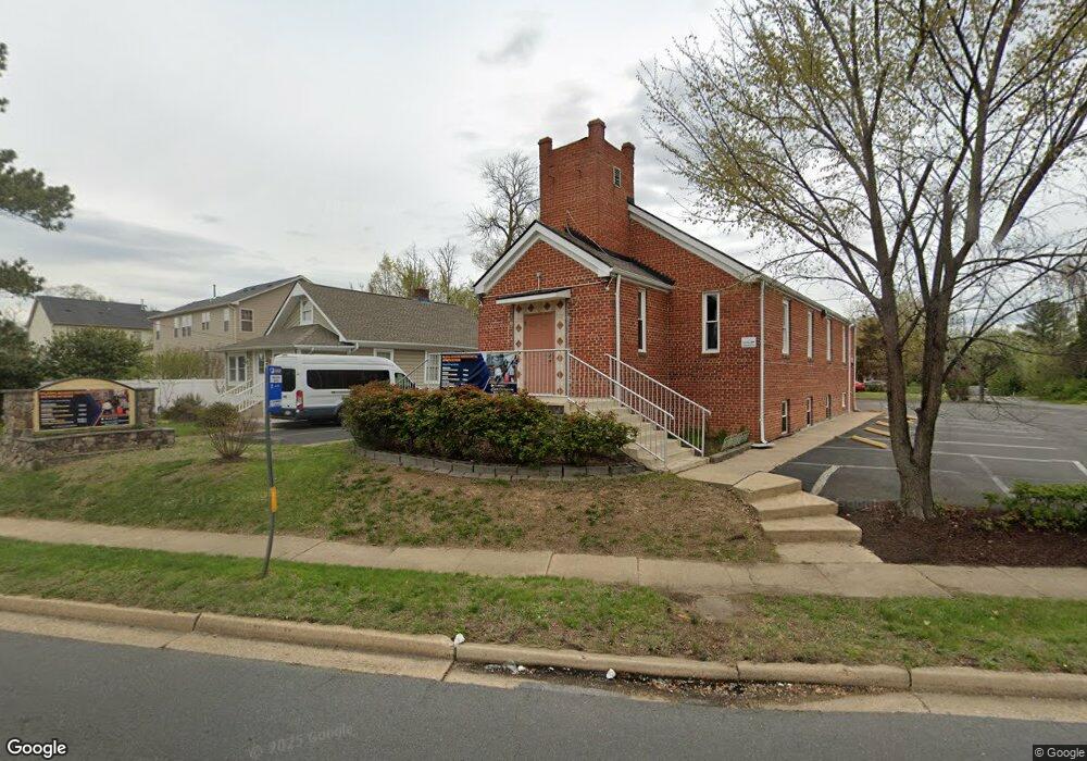 4728 Beauregard St, Alexandria, VA 22312 - photo 1