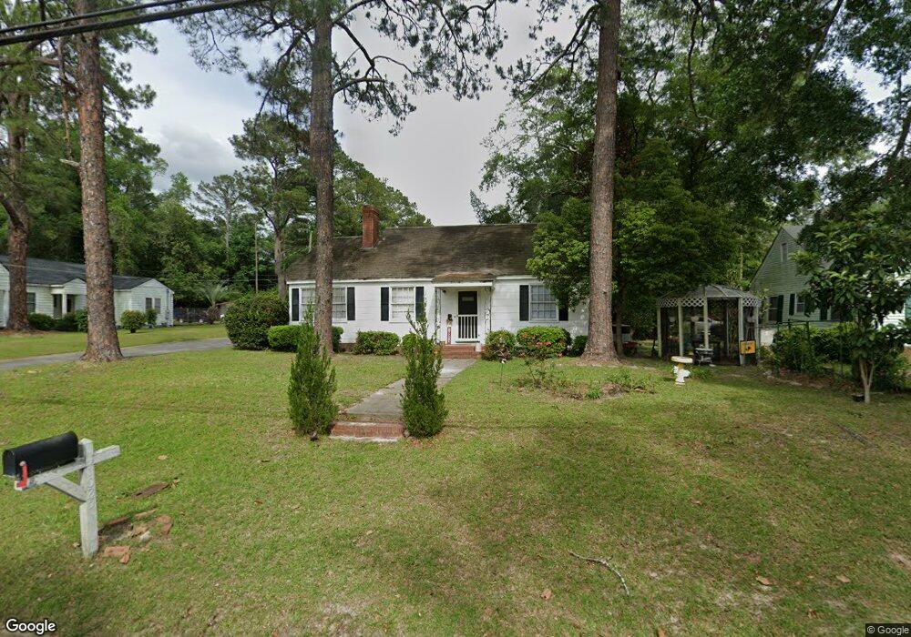 1025 2nd St SE, Moultrie, GA 31768 - photo 1