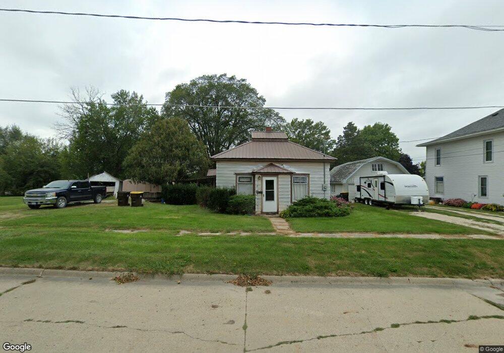 114 S Vale St, Osceola, IA 50213 - photo 1
