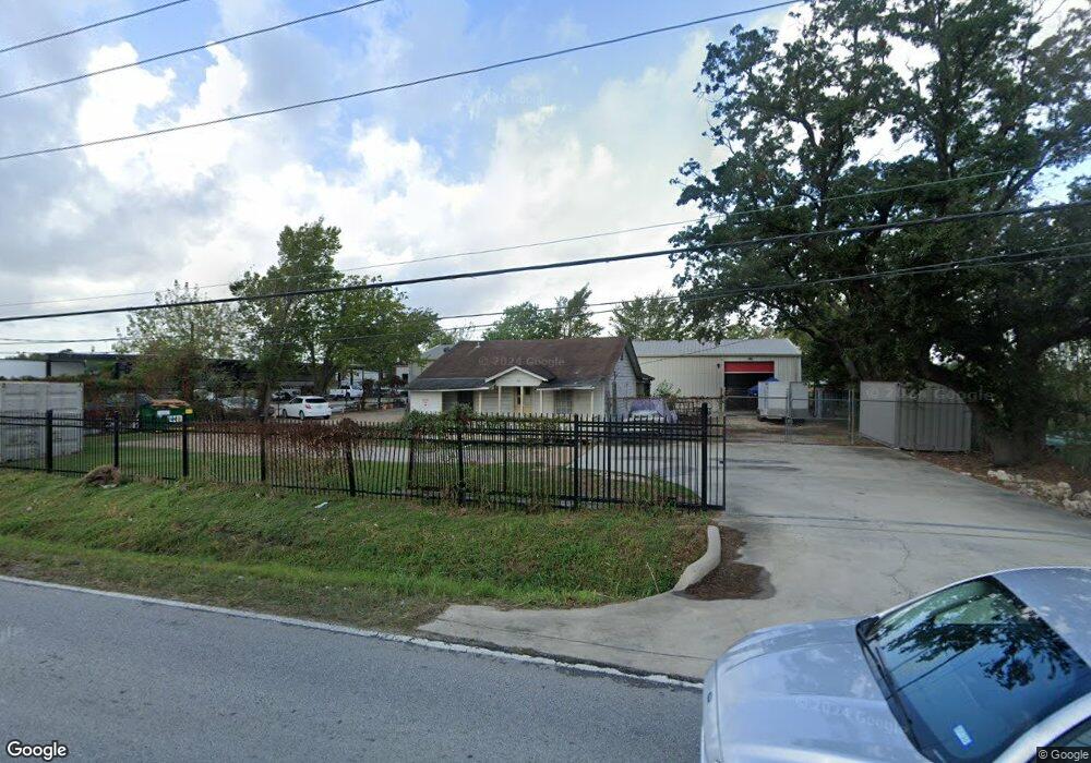 6951 Windfern Rd, Houston, TX 77040 - photo 1