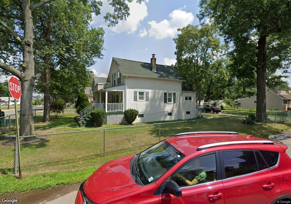 1821 Cedarwood Dr, Piscataway, NJ 08854 - photo 1