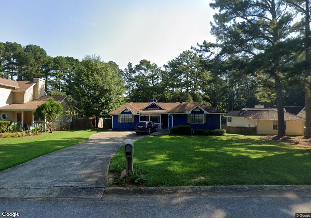 921 Forest Pointe Way unit II, Jonesboro, GA 30238 - photo 1