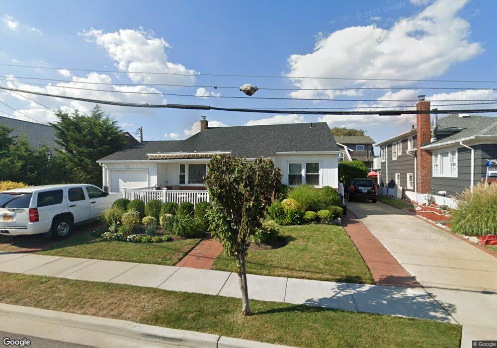 2064 Bay Blvd, Atlantic Beach, NY 11509 - photo 1