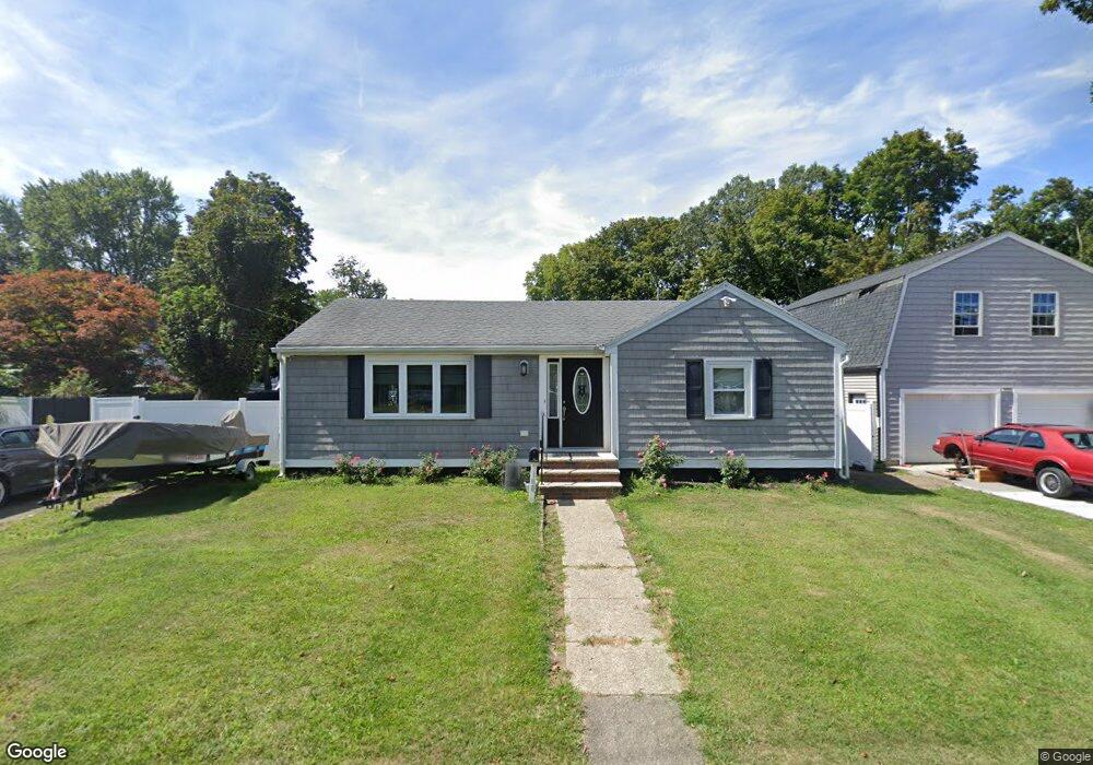 108 Phillips St, Weymouth, MA 02188 - photo 1