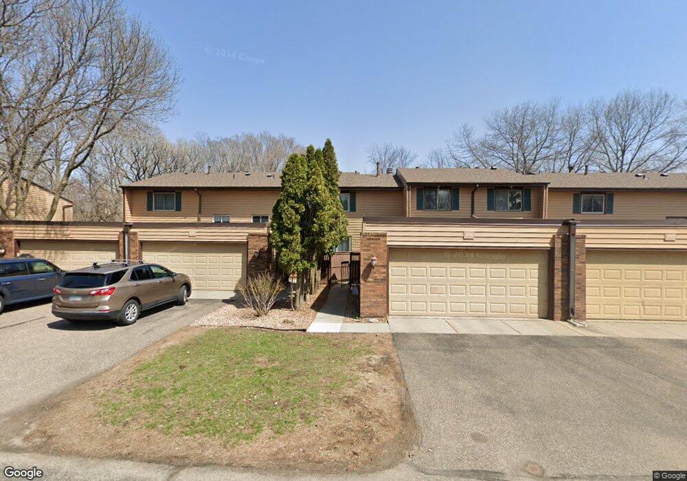 4729 Spring Cir, Minnetonka, MN 55345 - photo 1