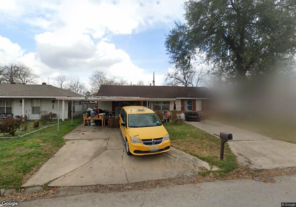 3027 Cricket Ln, Houston, TX 77093 - photo 1