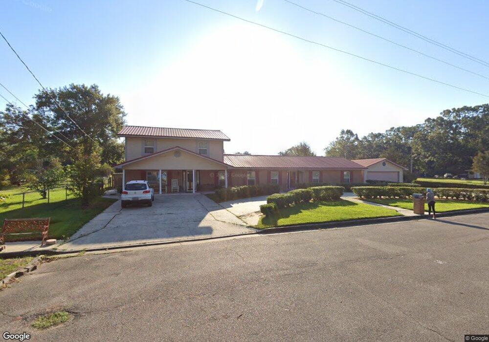 703 Jones St, Picayune, MS 39466 - photo 1