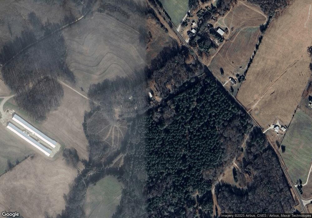 62 Williams Rd, Eastanollee, GA 30538 - photo 1