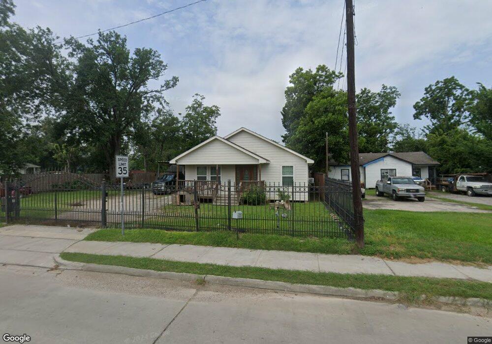 7217 Hirsch Rd, Houston, TX 77016 - photo 1