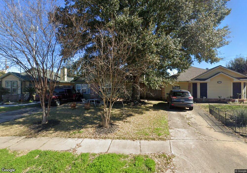 4909 Greenwood Dr, Rosenberg, TX 77471 - photo 1