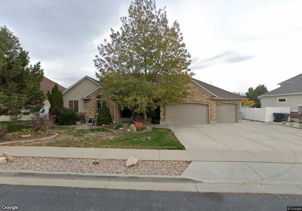 10807 S 3210 W, South Jordan, UT 84095 - photo 1