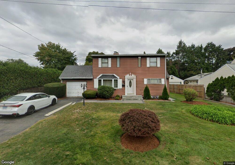 10 Story Dr, West Hartford, CT 06110 - photo 1