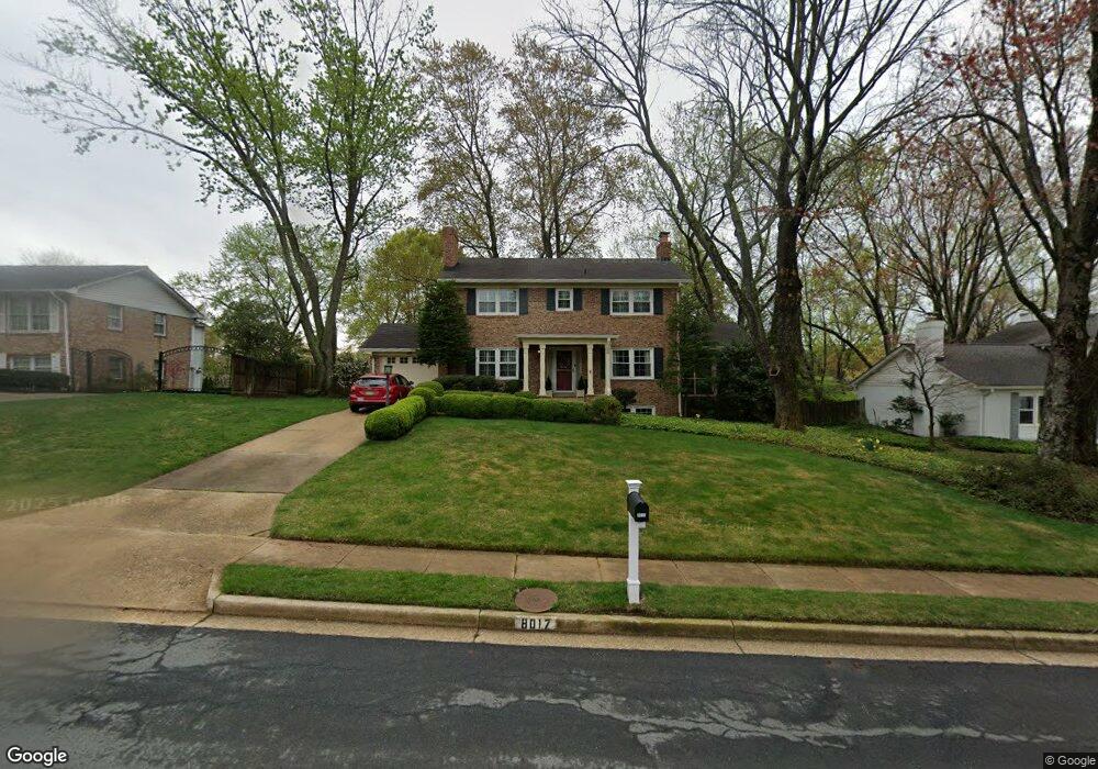 8017 Lewinsville Rd, McLean, VA 22102 - photo 1