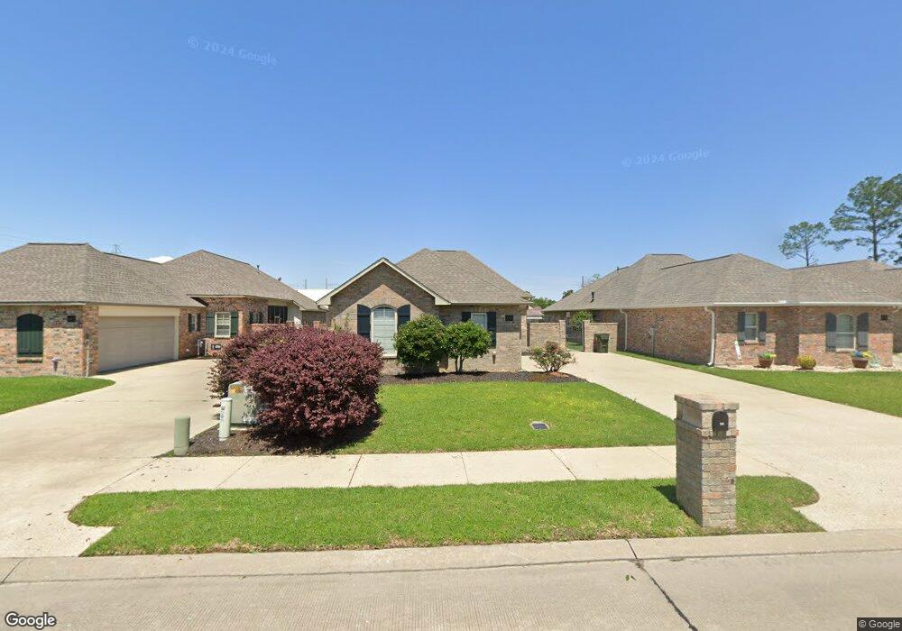 858 W Contour Dr, Lake Charles, LA 70605 - photo 1