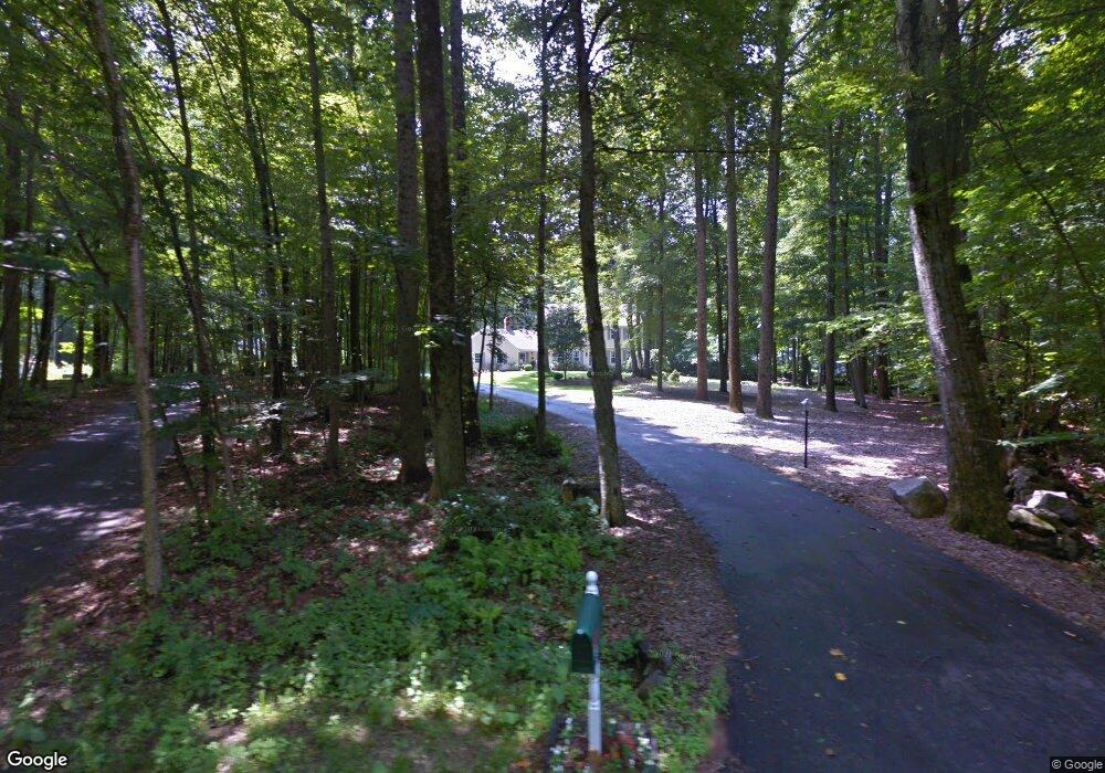 19 Ledgewood Rd, Redding, CT 06896 - photo 1