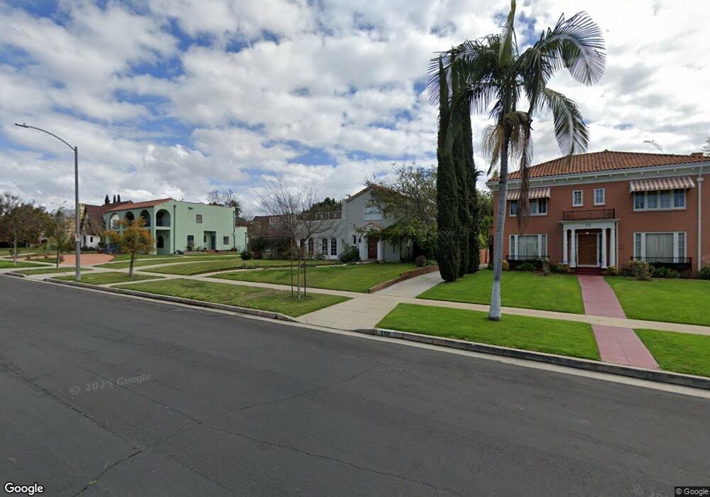 2108 Wellington Rd, Los Angeles, CA 90016 - photo 1