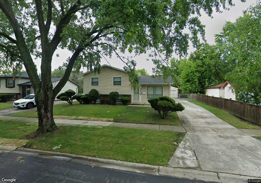 3615 Glynwood Ln, Hazel Crest, IL 60429 - photo 1