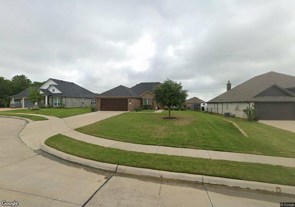 1049 Oak Knoll Dr, Burleson, TX 76028 - photo 1