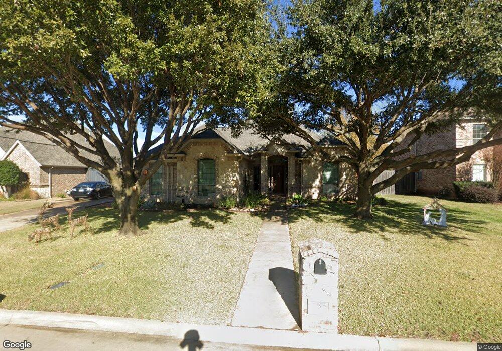 785 Trails End Cir, Hurst, TX 76054 - photo 1