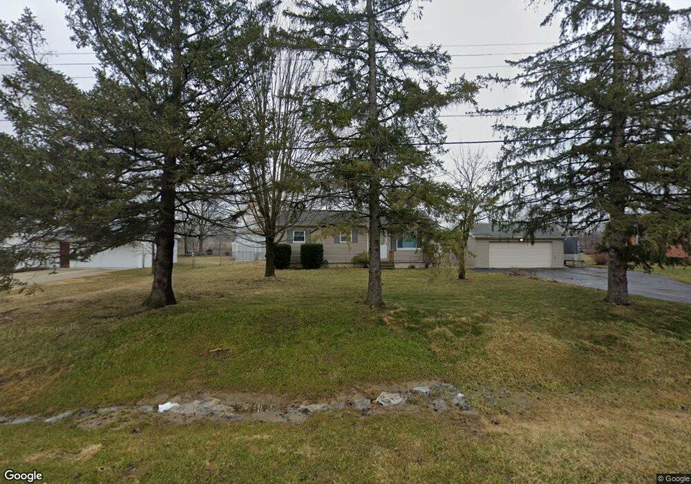 2399 Hialeah Dr, Flint, MI 48507 - photo 1