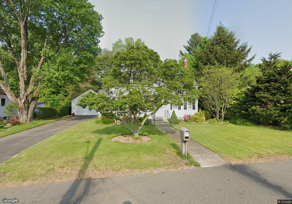 6 Rempsen St, Trumbull, CT 06611 - photo 1