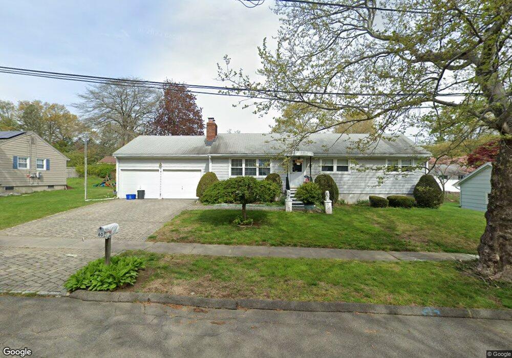 60 Hitching Post Ln, Stratford, CT 06614 - photo 1