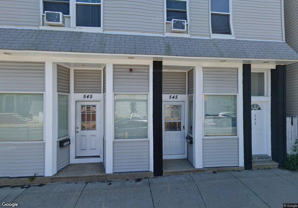 543 Revere St unit 1R, Revere, MA 02151 - photo 1