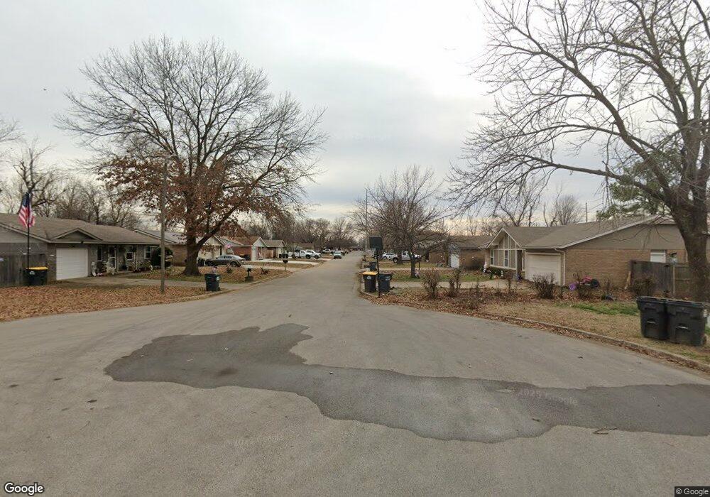 12241 Glen St, Glenpool, OK 74033 - photo 1