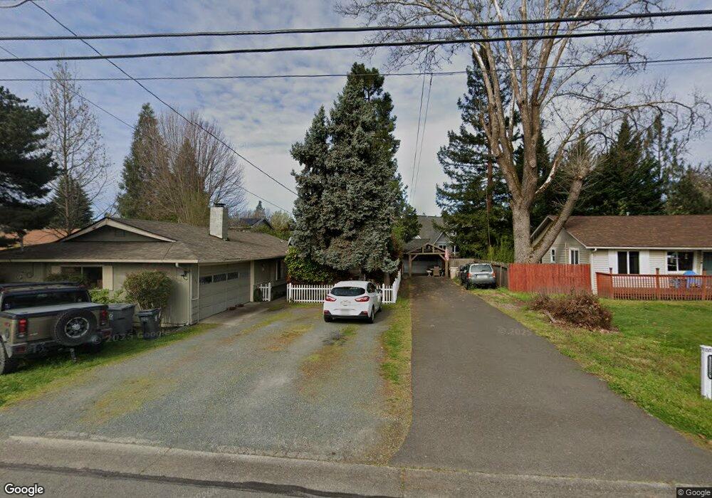 1120 SE Rogue Dr, Grants Pass, OR 97526 - photo 1