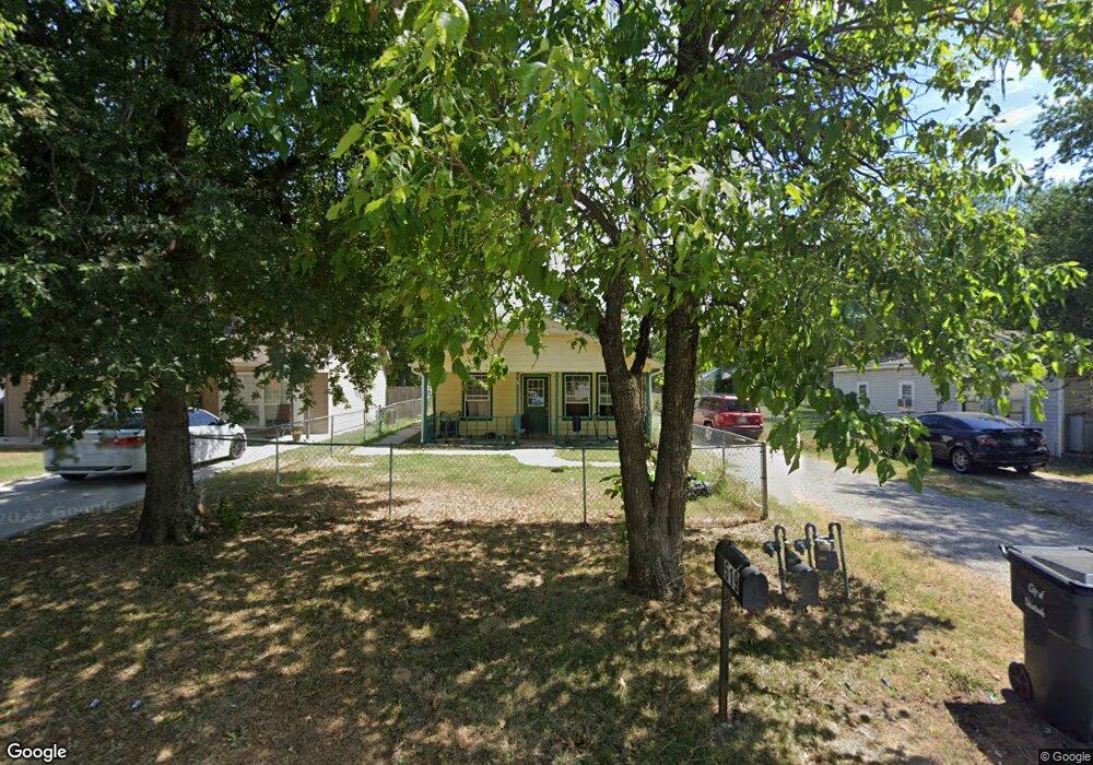 511 W 4th St, Skiatook, OK 74070 - photo 1