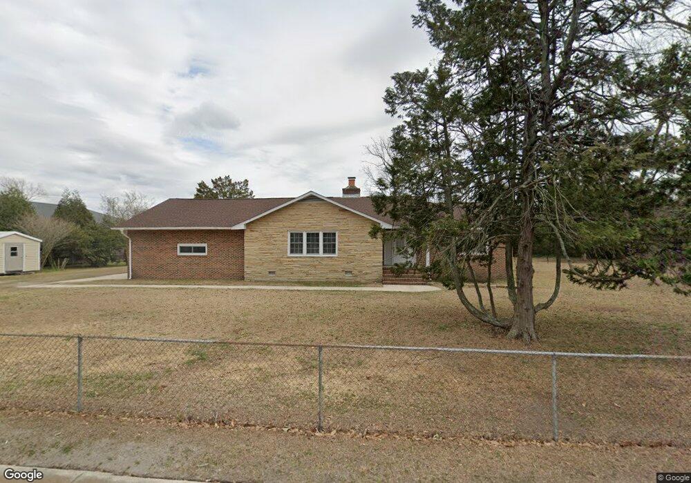 810 Henderson Dr, Jacksonville, NC 28540 - photo 1