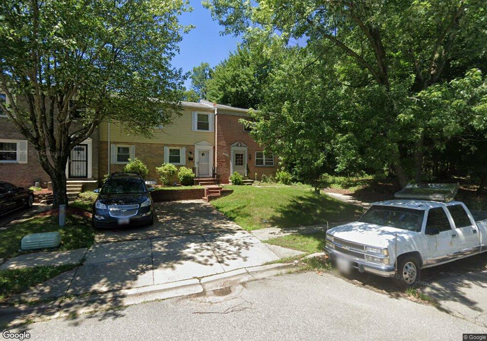 5601 Rollins Ln, Capitol Heights, MD 20743 - photo 1