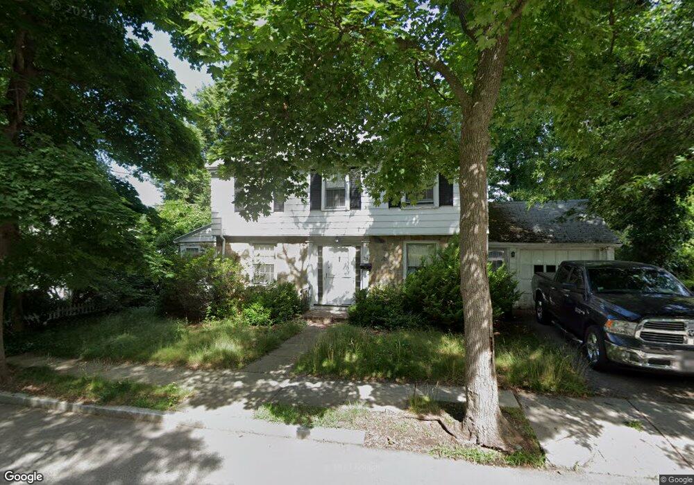 35 Linnet St, West Roxbury, MA 02132 - photo 1