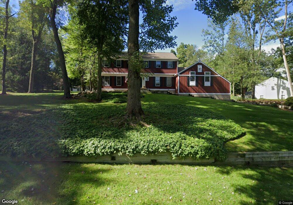 27 Millstream Rd, Upper Saddle River, NJ 07458 - photo 1