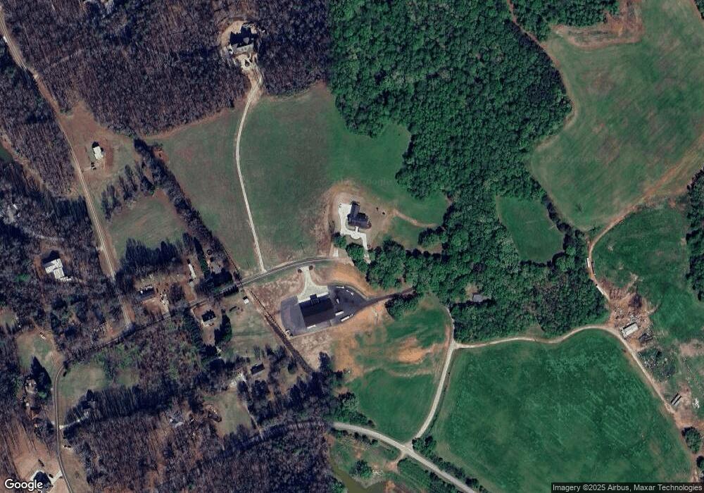 405 Ralph Garrison Rd, Jefferson, GA 30549 - photo 1